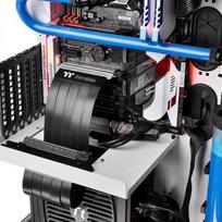 thermaltake 300 - Thermaltake TT Premium PCI-E 3.0 Extender 30cm - 4 nuotrauka