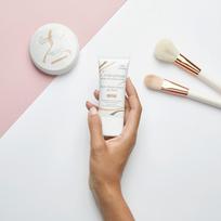 cc kremas su spf - Embryolisse Secret De Maquilleurs Complexion Correcting Care CC Cream SPF20 CC kremas su atspalviu - 30 ml. - 3 nuotrauka