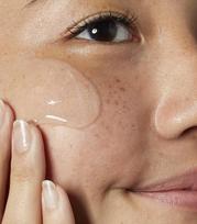 kiehls kremas - Kiehls Clearly Corrective Brightening & Exfoliating Daily Cleanser 150ml - 5 nuotrauka