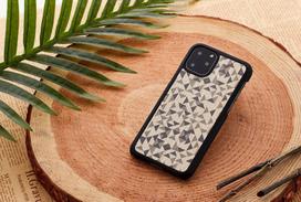 pro monosyte - Man&Wood Mono Triangle Back Case For Apple iPhone 11 Pro Max Black - 3 nuotrauka