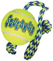 kong kamuoliukas sunims - Kong Squeaker Tennis Ball With Rope Medium - 1 nuotrauka