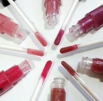 pigu lt lupu dazai - Rimmel London Stay Glossy Oh My Lipgloss 6.5ml 150 - 3 nuotrauka