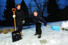 myfirst fiskars - Fiskars MyFirst Snow Scoop - 2 nuotrauka