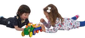 farm zaislai - Kiddieland Farm Tractor With Trailer 24752 - 5 nuotrauka