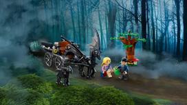 karietome - LEGO Harry Potter Hogvartso Karieta su testraliais 76400 - 10 nuotrauka