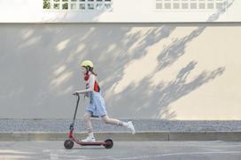 ninebot - Elektrinis paspirtukas Ninebot by Segway C15E Kickscooter, juoda - 2 nuotrauka
