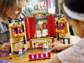 andreja - LEGO FRIENDS Andrėjos teatro mokykla 41714  - 15 nuotrauka