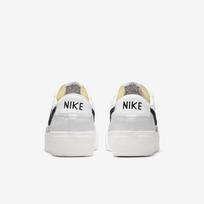 balti batai moterims - Nike Wmns Blazer Low Platform - 3 nuotrauka
