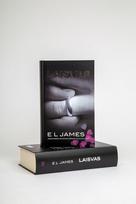 e l james - Laisvas: „Penkiasdešimt išlaisvintų atspalvių“ Kristiano akimis - 3 nuotrauka