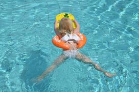 mokomasis plaukimo ratas - Mokomasis plaukimo ratas Swimtrainer, 2-6m. - 7 nuotrauka