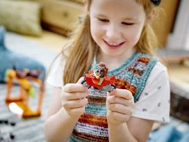 lego motociklas - LEGO City Ryklio užpuolimo kaskadininkų iššūkis 60342 - 10 nuotrauka