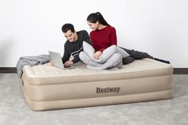 ciuzinys su imontuota pompa - Bestway 69050 Fortech Airbed Queen Built-in AC pump - 4 nuotrauka