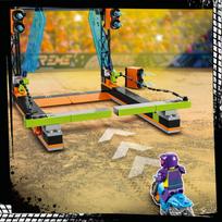 zaislas kardas - Konstruktorius LEGO City Kaskadininkų iššūkis su kardais - 5 nuotrauka