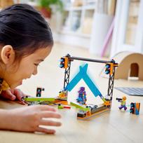 zaislas kardas - Konstruktorius LEGO City Kaskadininkų iššūkis su kardais - 8 nuotrauka