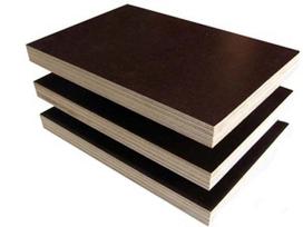Fanera, 250 cm x 125 cm x 6 mm, ruda