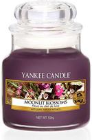 Yankee Candle Moonlit Blossoms aromatinė žvakė - 104 g.