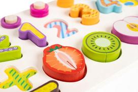 delione skaiciai - Edukacinis žaislas Iso Trade Wooden Sorter XL15078 - 5 nuotrauka