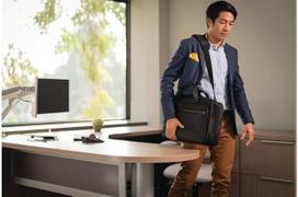 laptopo krepsiai - Kensington Contour 2.0 Business Laptop Briefcase 15.6" Black (Juodas) - 5 nuotrauka