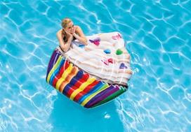 vandens pripuciami ciuziniai - Plaustas Cupcake Intex, 142 x 135 cm - 1 nuotrauka
