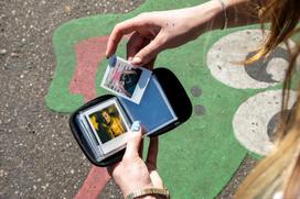 polaroid go - Nuotraukų albumas Polaroid Go Pocket, juoda - 4 nuotrauka