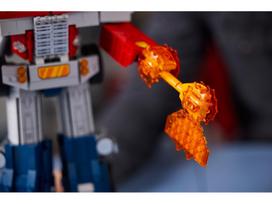 lego robotas - LEGO Icons Optimus Prime 10302 - 9 nuotrauka