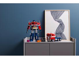 lego robotas - LEGO Icons Optimus Prime 10302 - 15 nuotrauka