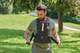 kudikiu nesiokle - Artsana Chicco Easyfit Carrier, Juodas - 3 nuotrauka