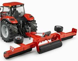 modeliukai traktoriai - Priekaba Bruder Cambridge Folding Rollers, raudona - 3 nuotrauka