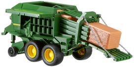priekabos senukai - Priekaba Bruder John Deere Straw Press 02017, žalia - 1 nuotrauka