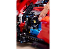 lego ferrari - LEGO Technic konstruktorius Ferrari Daytona SP3 42143 - 16 nuotrauka