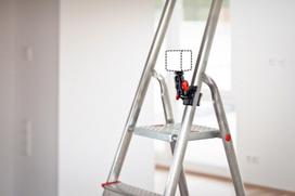 bosch nivelyras lazerinis - Lazerinio nivelyro laikiklis Bosch MM 2 - 3 nuotrauka