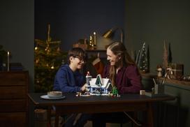 lego kaledu - LEGO kūrėjų eksperto Kalėdų senelio vizitas 10293 - 12 nuotrauka