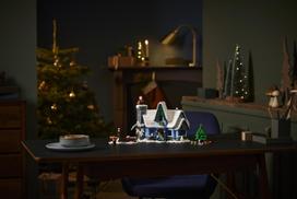 lego kaledu - LEGO kūrėjų eksperto Kalėdų senelio vizitas 10293 - 13 nuotrauka
