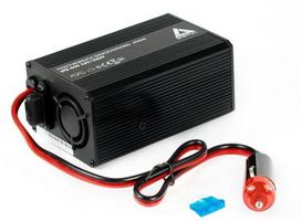 AZO skaitmeninis 12 VDC / 230 VAC automobilinis inverteris IPS-400 400W