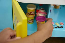modelinas - Modelinas Hasbro Play-Doh Kitchen Creations Ultimate Ice Cream Truck, įvairių spalvų - 8 nuotrauka