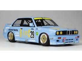 BMW M3 E30, NuNu.