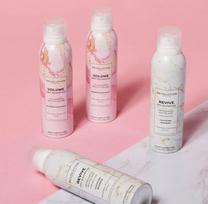 kofein - Revolution Haircare London Revive 200ml Moterims Sausi šampūnai - 2 nuotrauka
