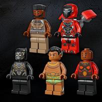lego kariai - LEGO Marvel Juodoji pantera: karas ant vandens 76214 - 6 nuotrauka