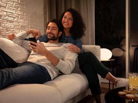 hue gu10 - Philips Hue Smart Light Bulb LED, šiltai balta, GU10, 5 W, 350 lm, 3 vnt. - 4 nuotrauka