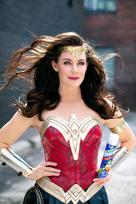 batiste dry shampoo - Batiste Wonder Woman 200ml Moterims Sausi šampūnai - 2 nuotrauka