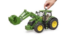 modeliukai traktoriai - Bruder John Deere 7R 350 03151, žalia - 5 nuotrauka