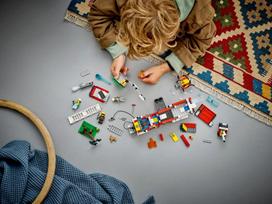 lego city sunkvezimis - LEGO City Ugniagesių vadavietės sunkvežimis 60374 - 5 nuotrauka