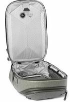 30 l kuprine - Peak Design Travel Backpack 30L, sage - 17 nuotrauka