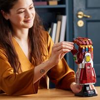 lego modeliai - LEGO Marvel Iron Mans Nano Glove 76223 - 8 nuotrauka