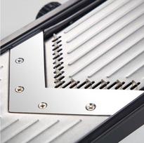slicer pjaustykle - Daržovių pjaustyklė King Hoff Mandoline Slicer, 130 mm - 2 nuotrauka