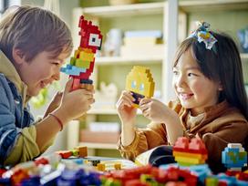 dideli lego konstruktoriai - LEGO Classic Daugybė kaladėlių 11030 - 5 nuotrauka