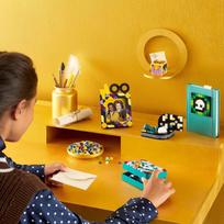 hario poterio lego - LEGO Harry Potter Hogvartso rinkinys rašomajam stalui 41811 - 8 nuotrauka