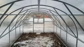 polikarbonatas 6 mm - Šiltnamis BALTIC LT 12 metrų ilgio 36 m2 (3x12 m) su 6 mm polikarbonato danga - 6 nuotrauka