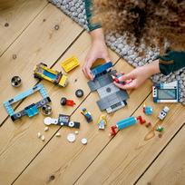 automobilio konstruktorius - LEGO City Automobilių plovykla 60362 - 6 nuotrauka