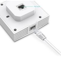 marsrutizatorius poe - TP-Link EAP650-Wall 2GE PoE AX3000 - 1 nuotrauka